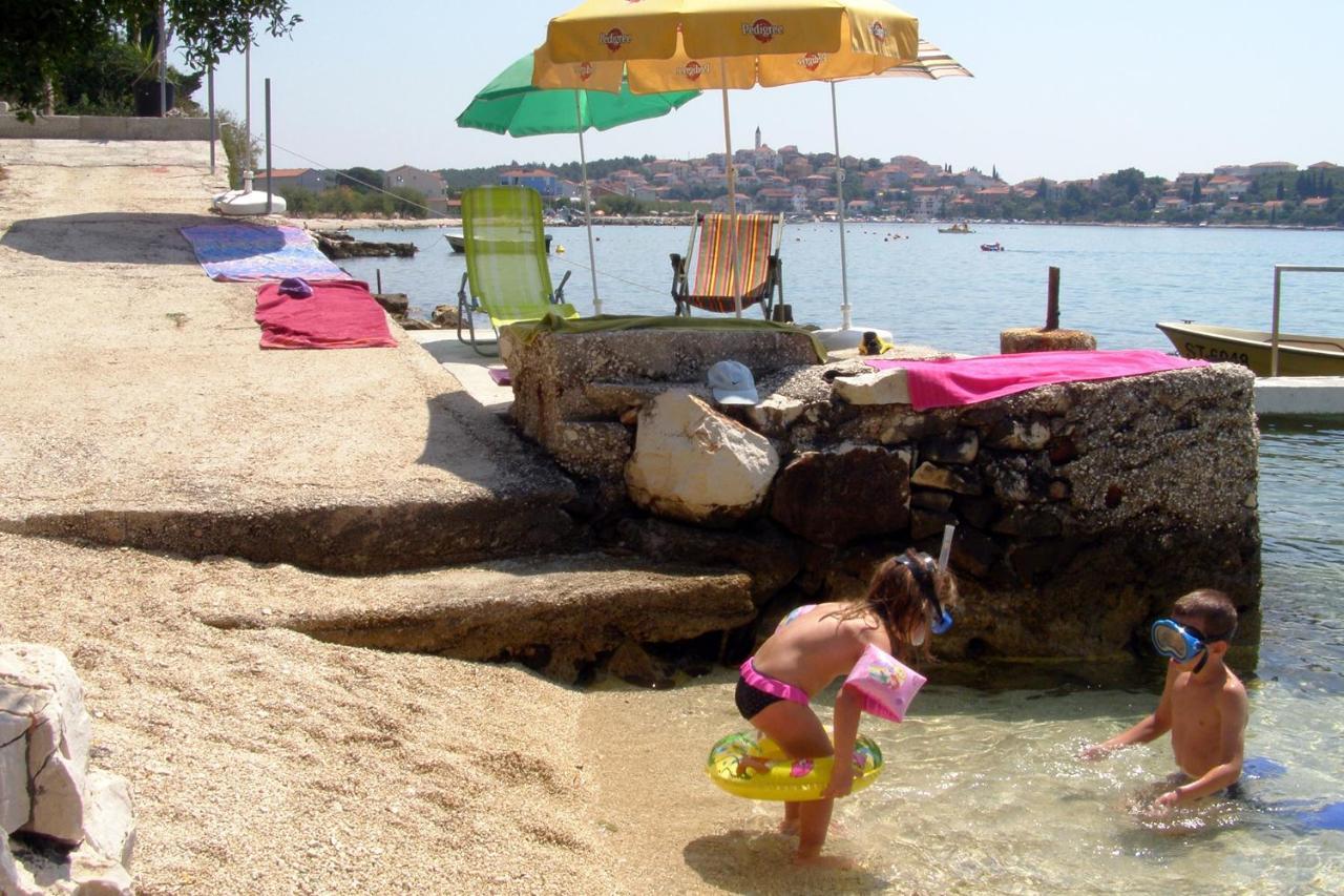 Apartments By The Sea Seget Vranjica, Trogir - 7508 Luaran gambar